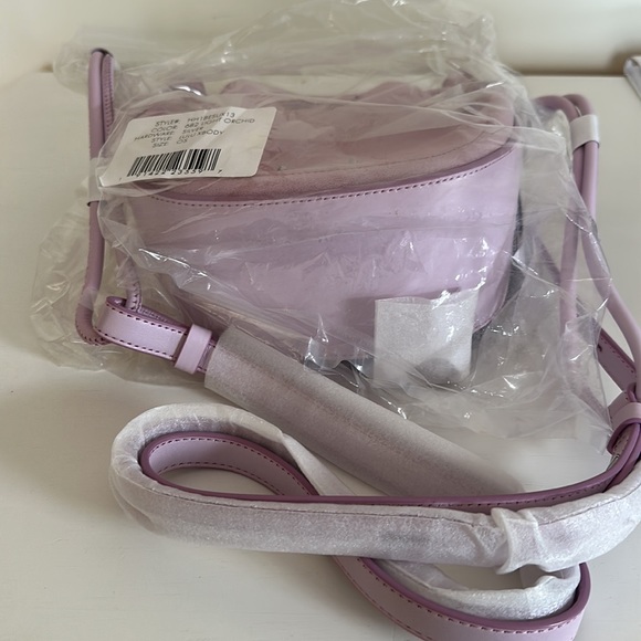 Lulu Crossbody - Picture 12 of 13